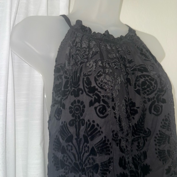 Max Studio black velvet Floral Halter Blouse Size XL - Picture 2 of 6